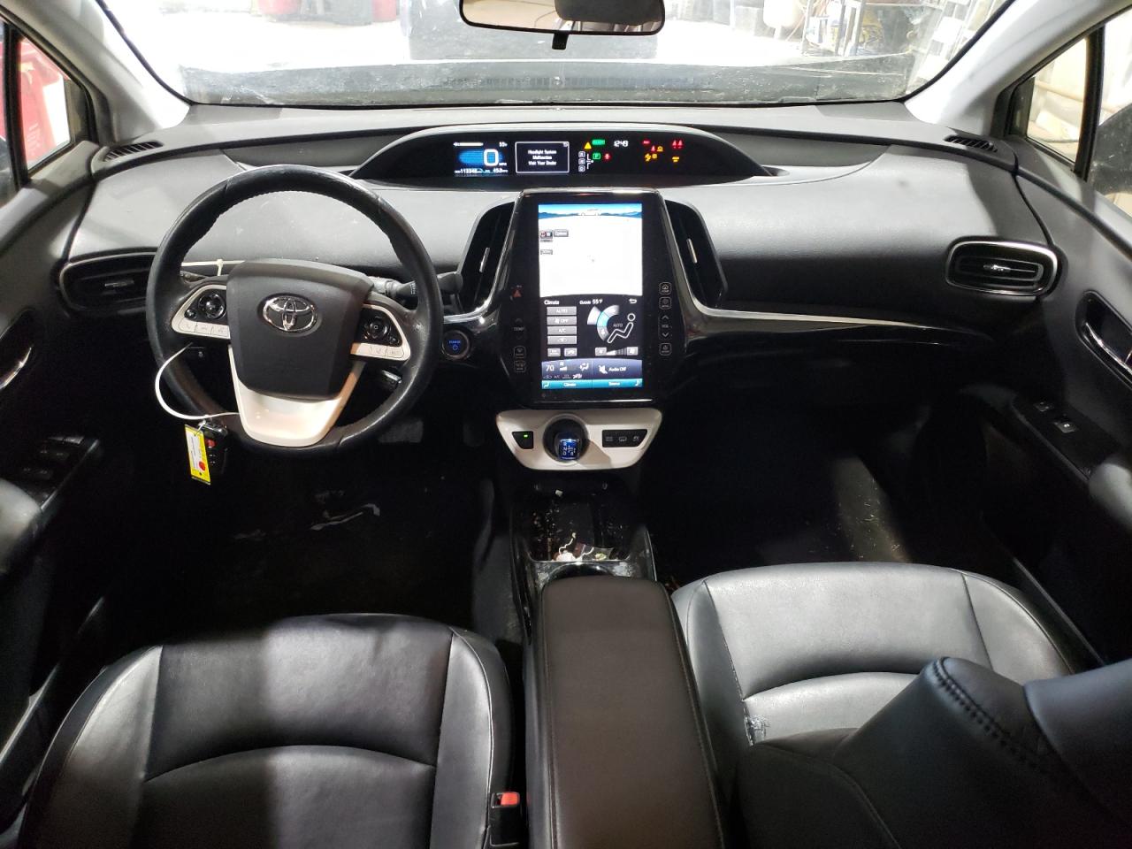 2018 Toyota Prius - Image 8