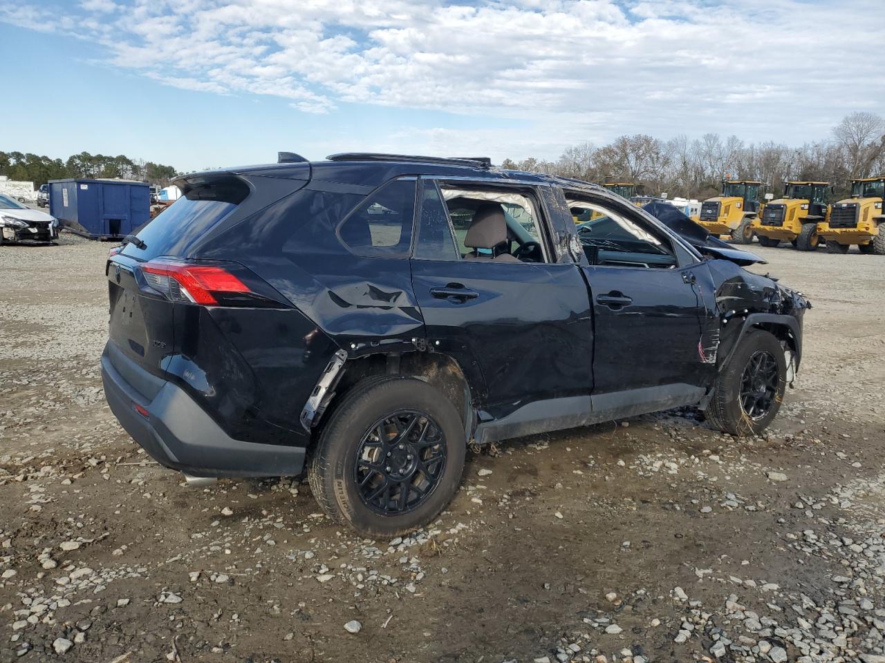 2019 Toyota RAV 4 - Image 3