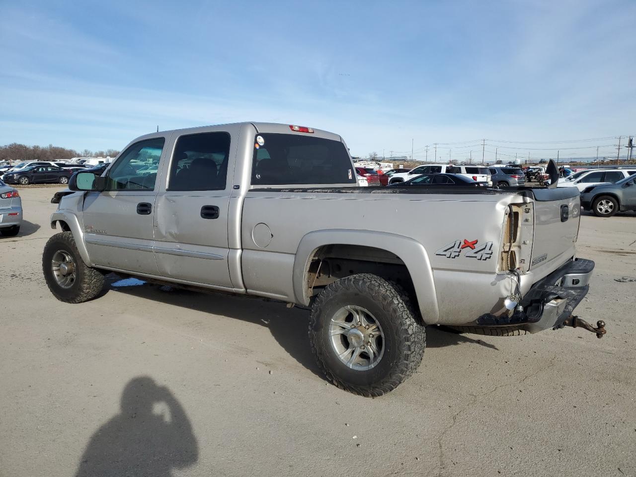 2005 GMC Sierra - Image 2