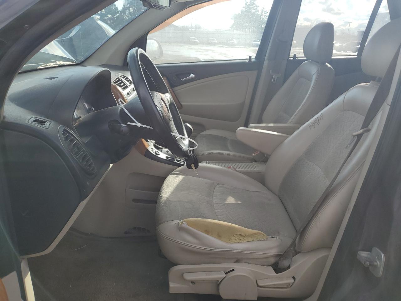 2006 Saturn VUE - Image 7