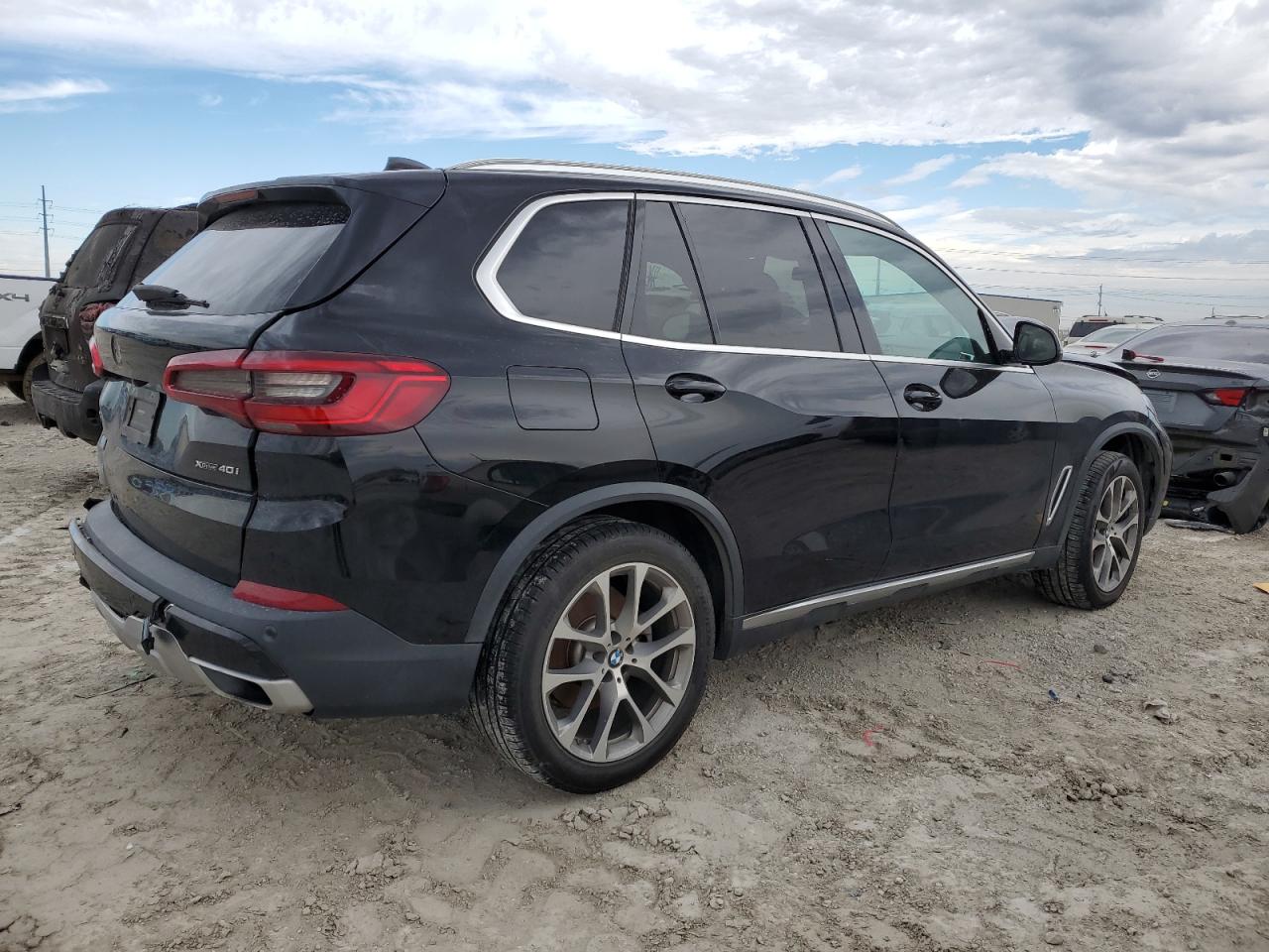 2019 BMW X5 - Image 3