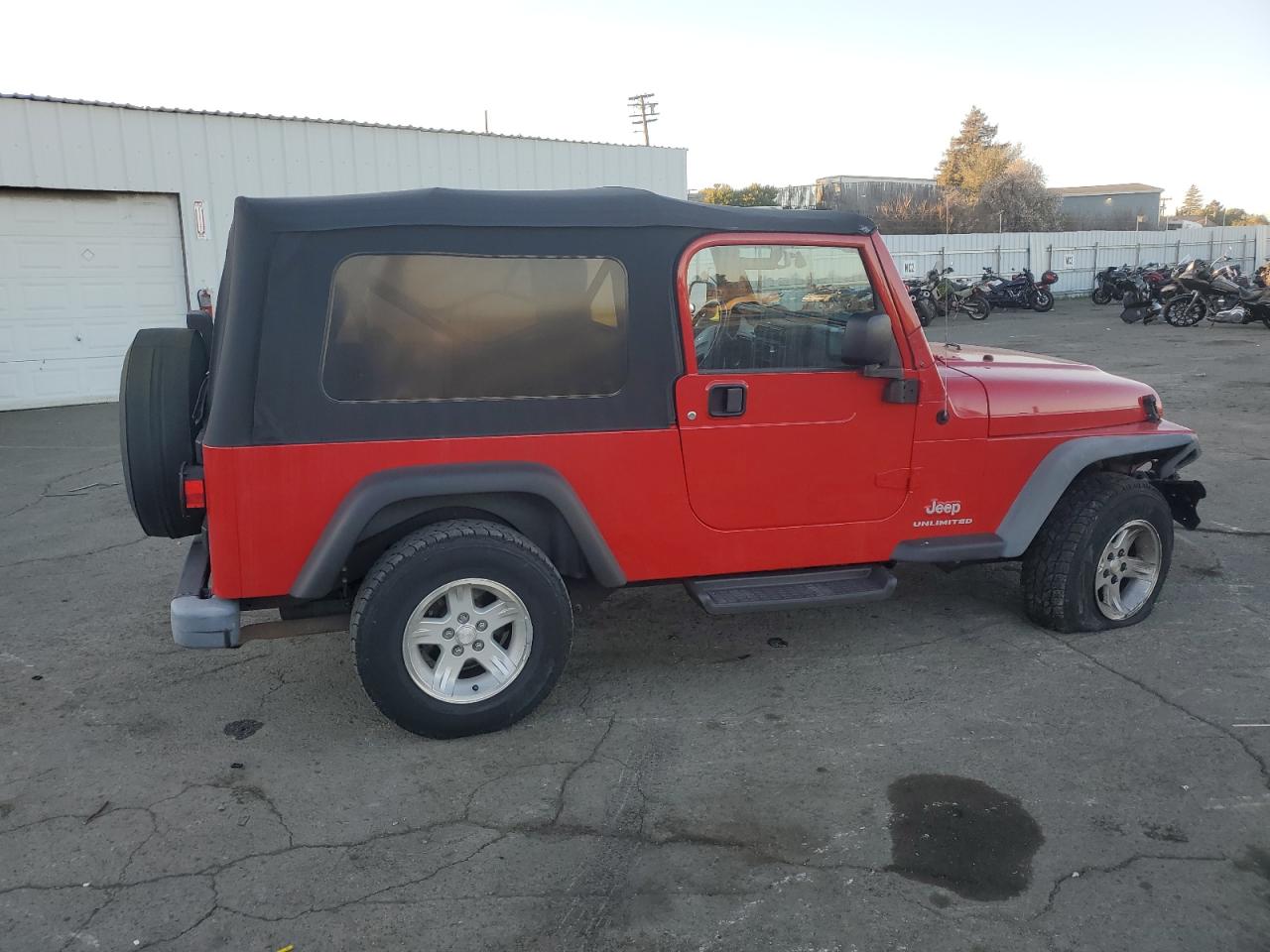 2004 Jeep Wrangler - Image 3