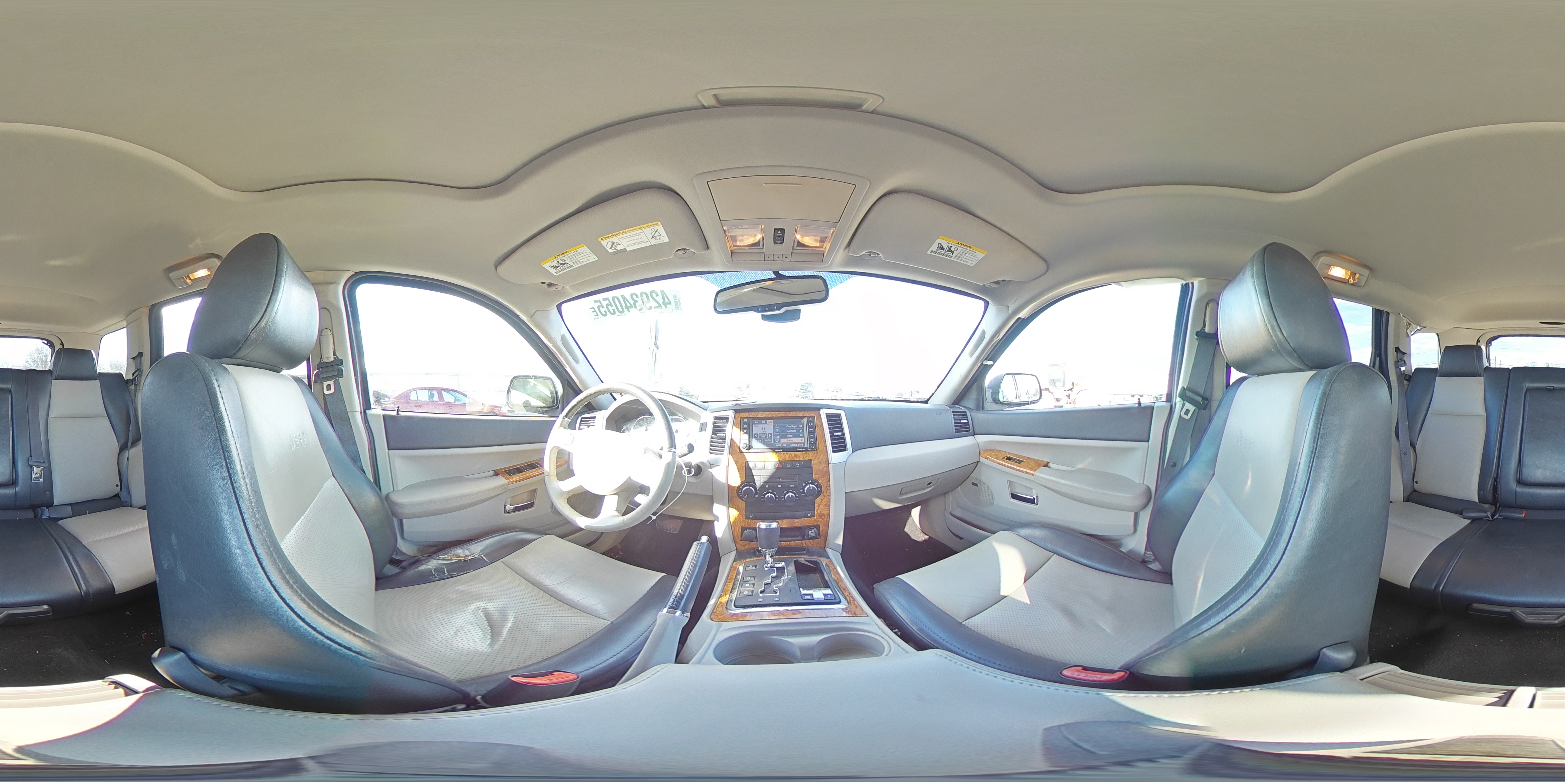 2008 Jeep Grand Cherokee - Image 13