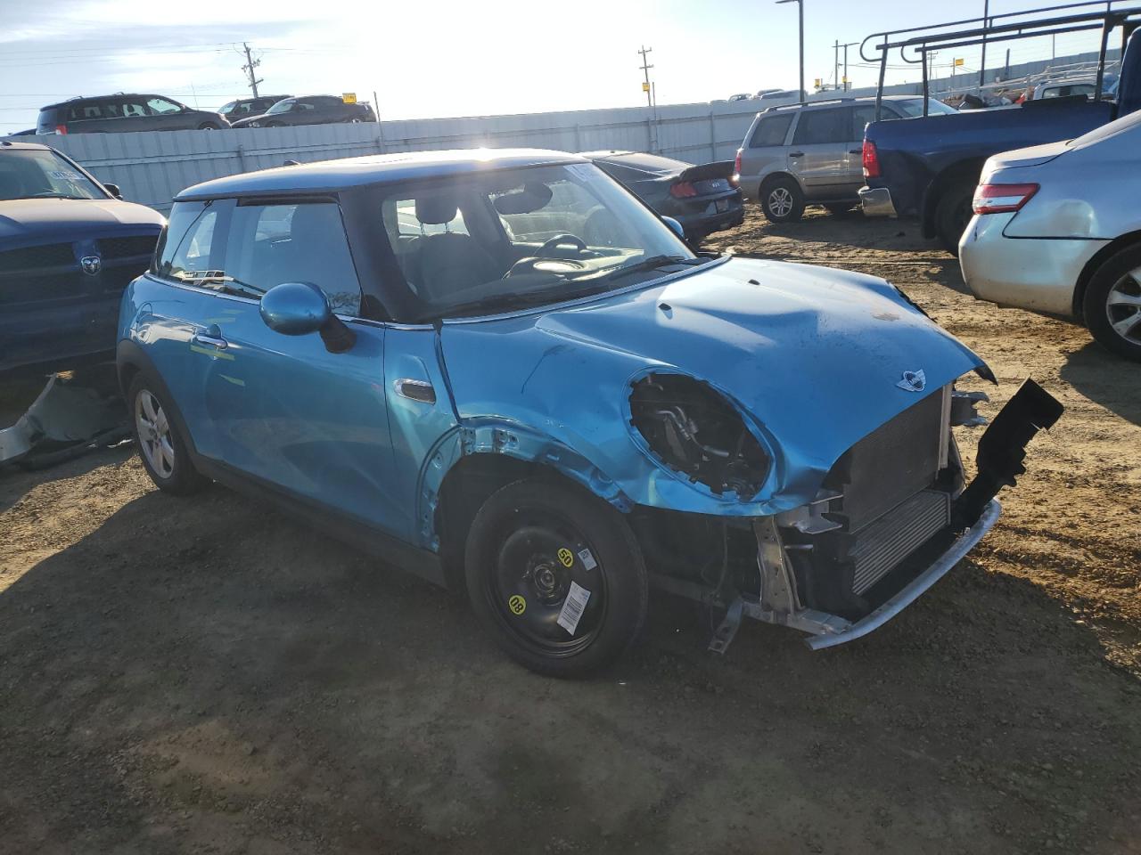 VIN WMWXP5C52H2D16434 2017 MINI COOPER no.4