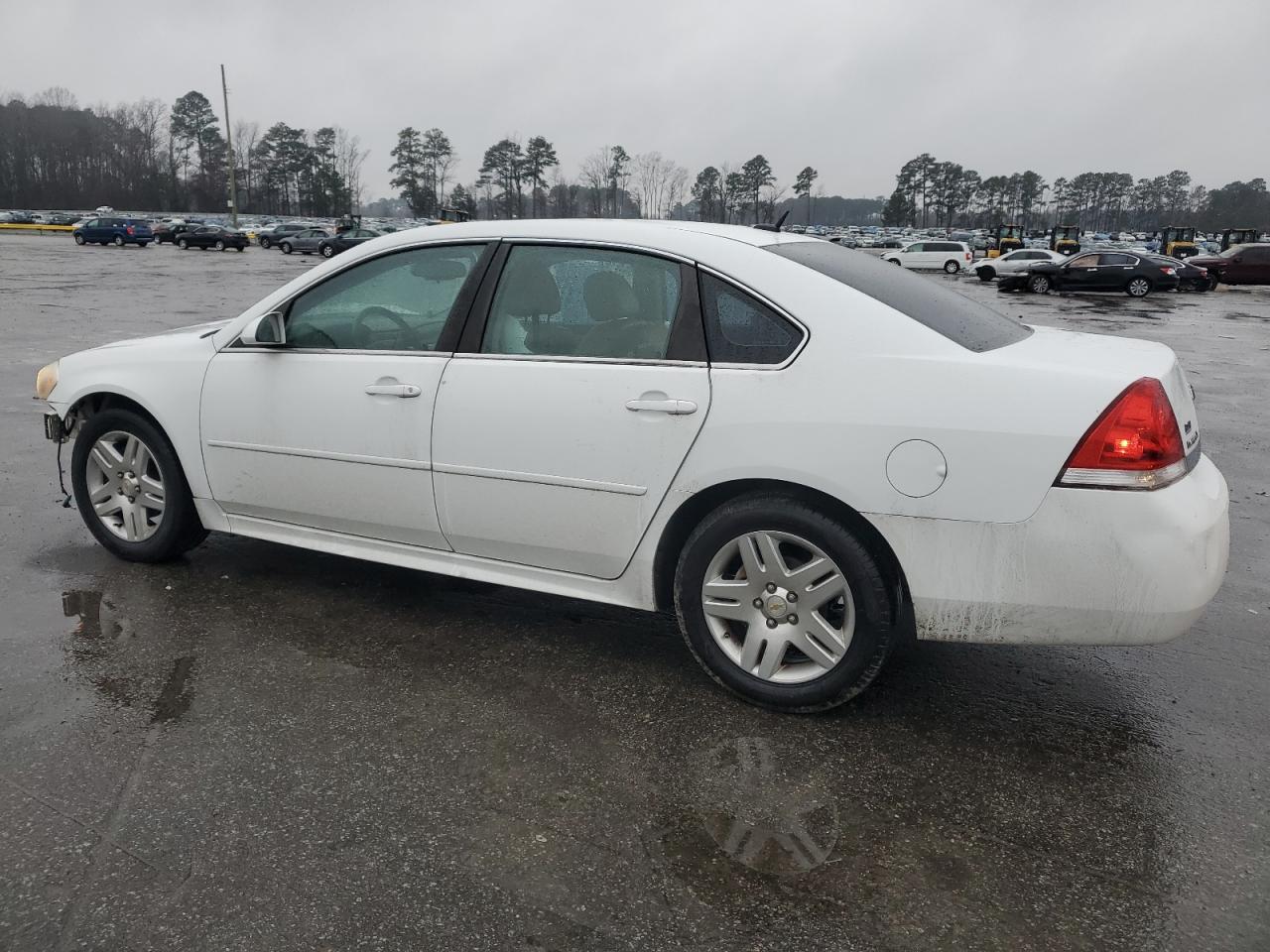2011 Chevrolet Impala - Image 2
