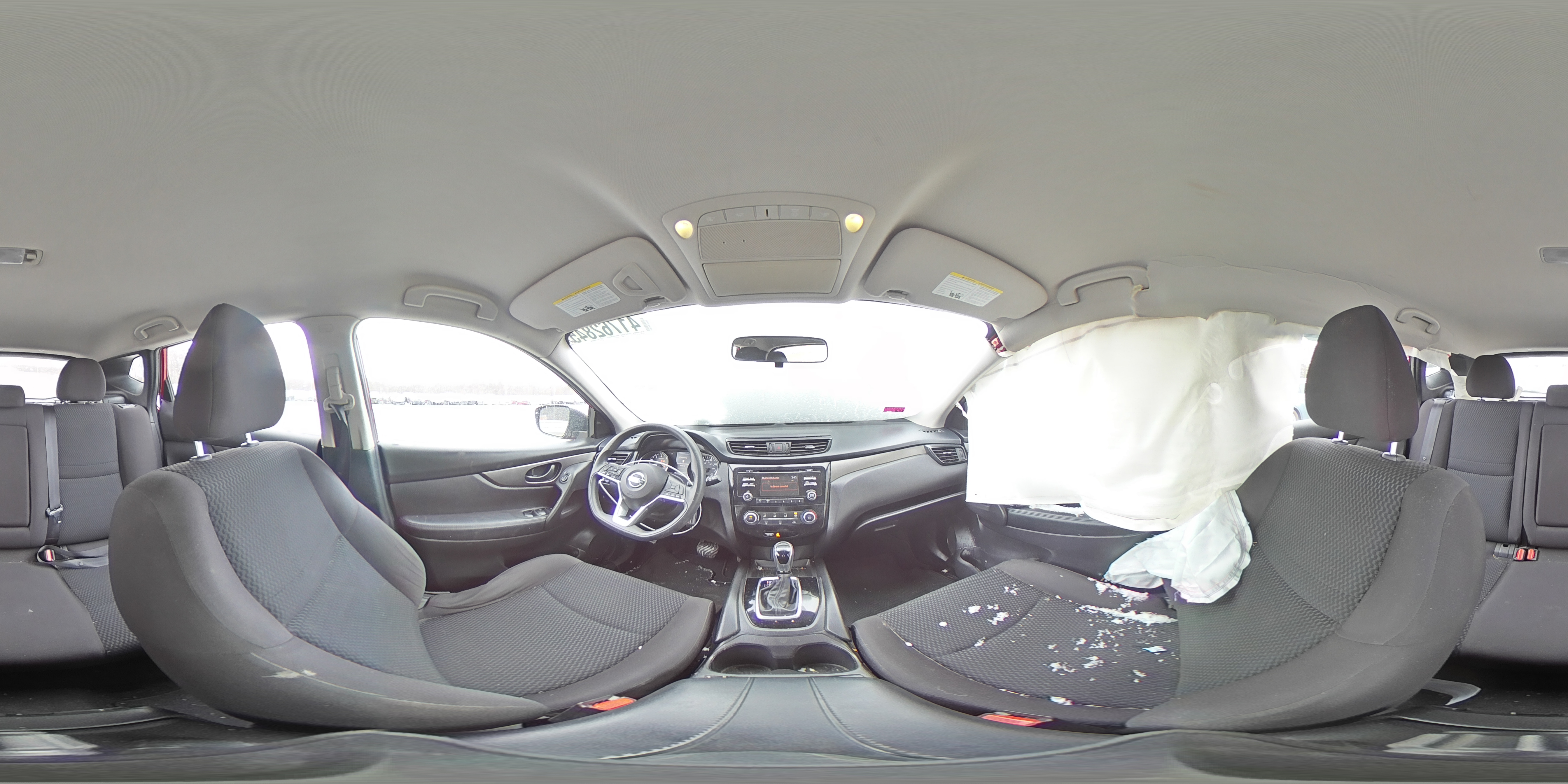 2018 Nissan Rogue - Image 14