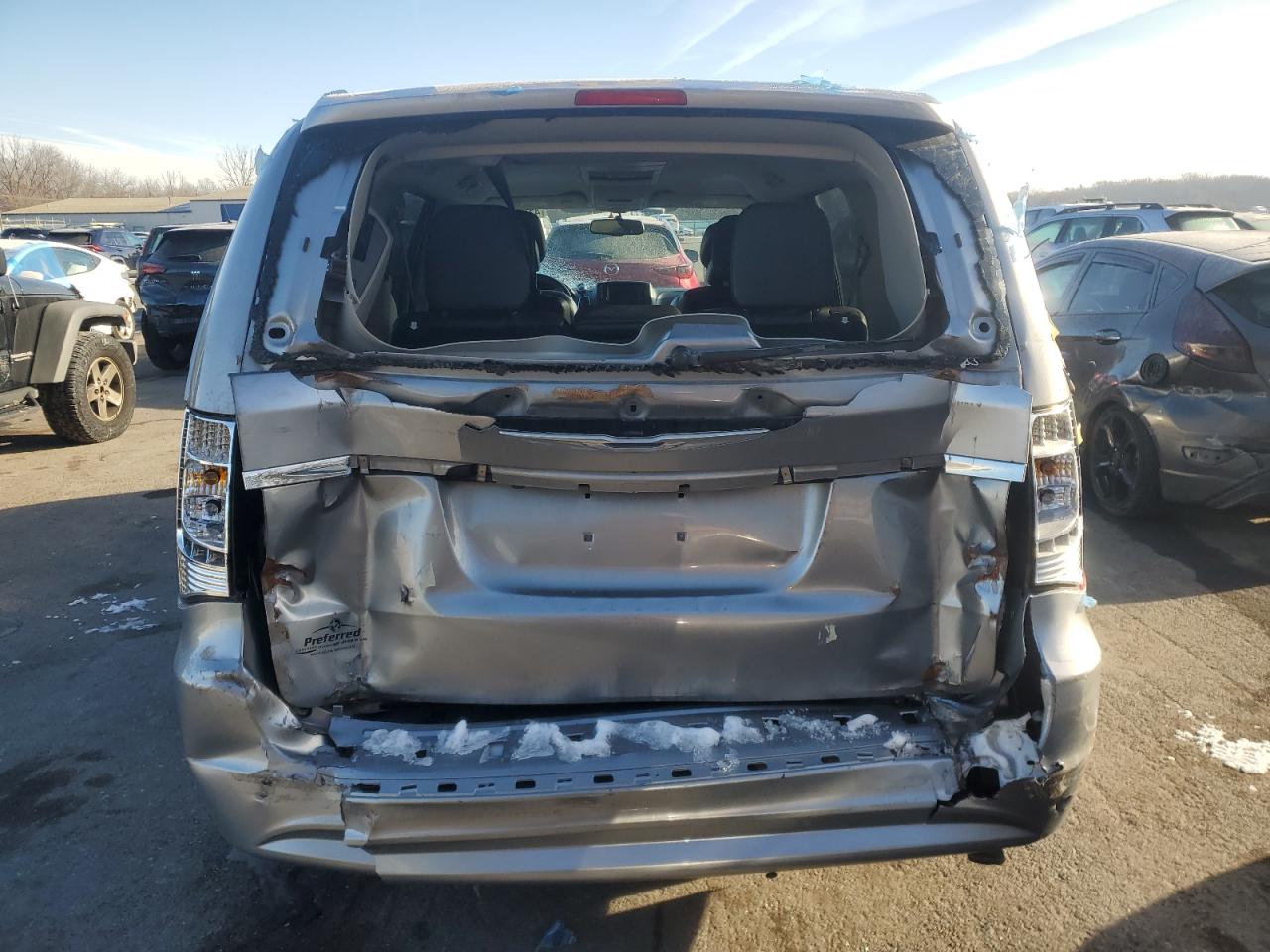 VIN 2C4RC1BG2FR526577 2015 CHRYSLER MINIVAN no.6