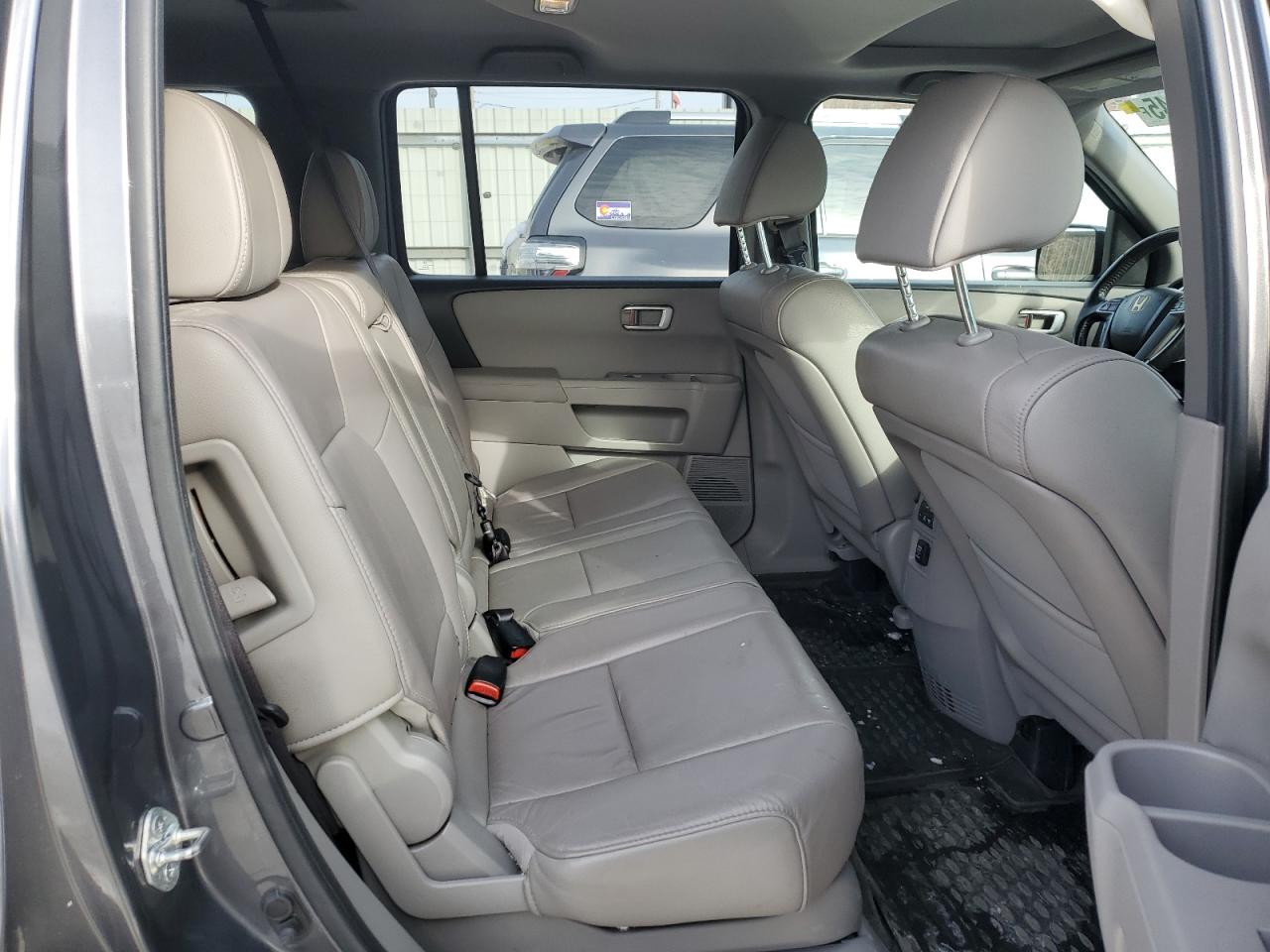 2013 Honda Pilot - Image 11