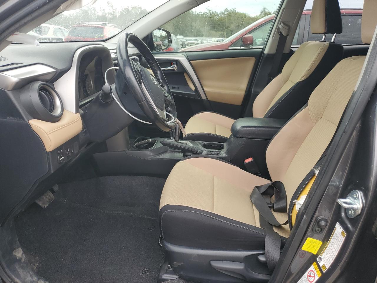 2018 Toyota RAV 4 - Image 7