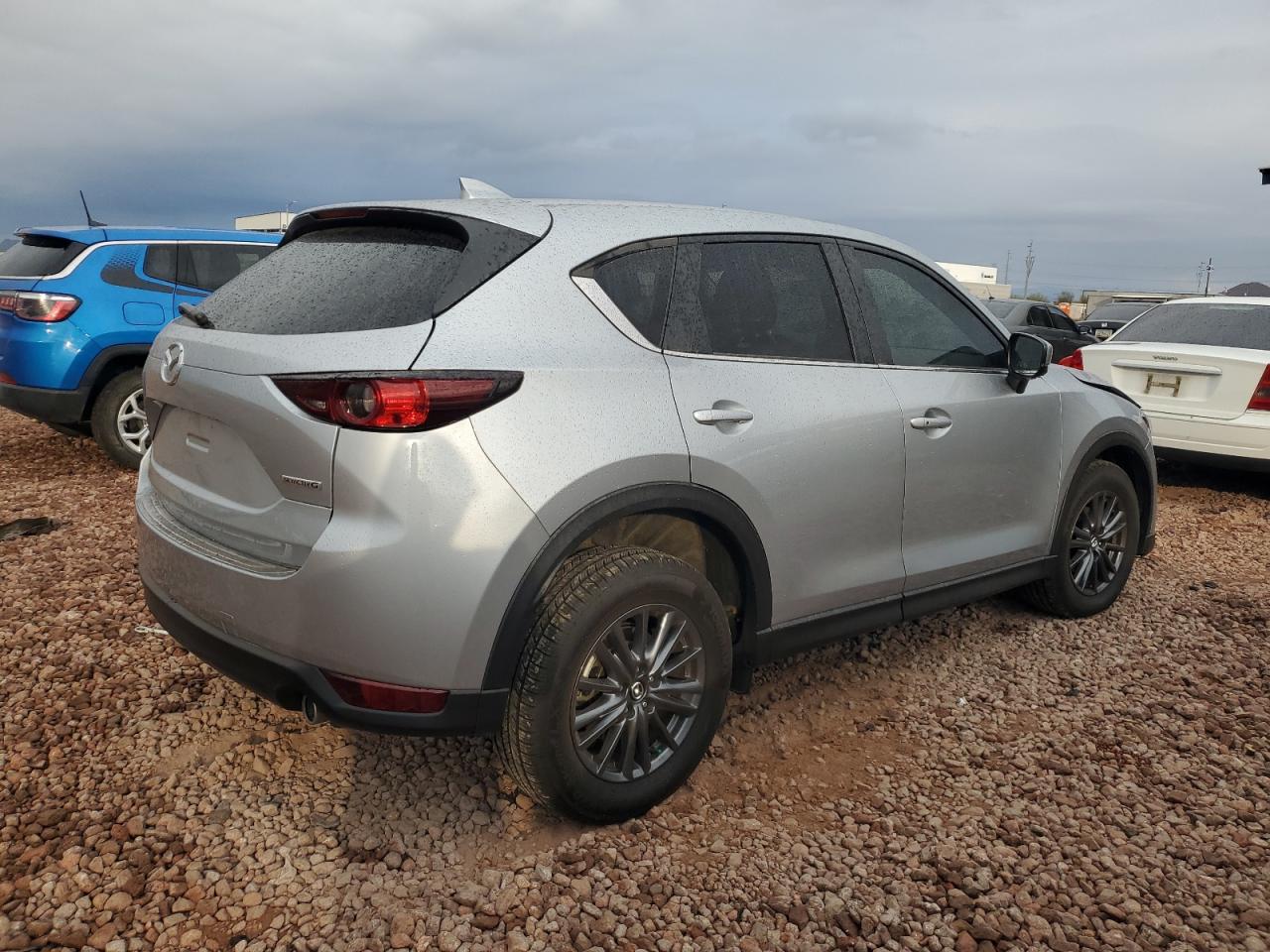 2021 Mazda CX-5 - Image 3