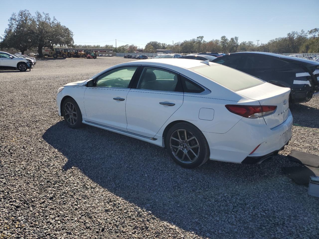 2018 Hyundai Sonata - Image 2