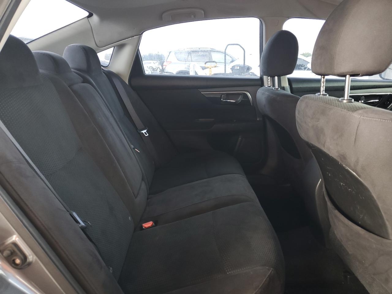 2014 Nissan Altima - Image 10