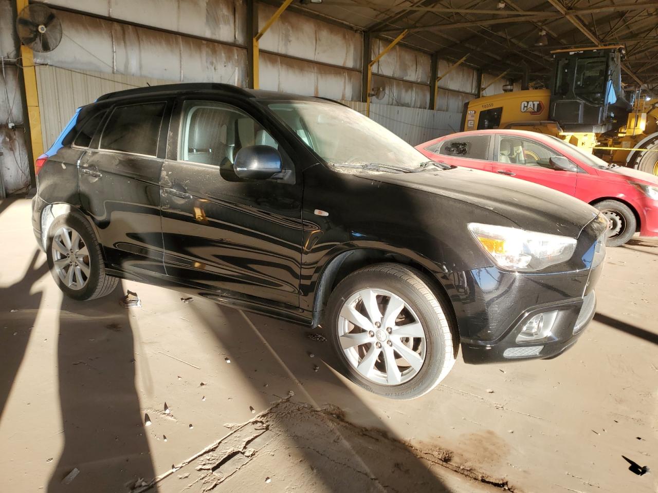 2012 Mitsubishi Outlander - Image 4