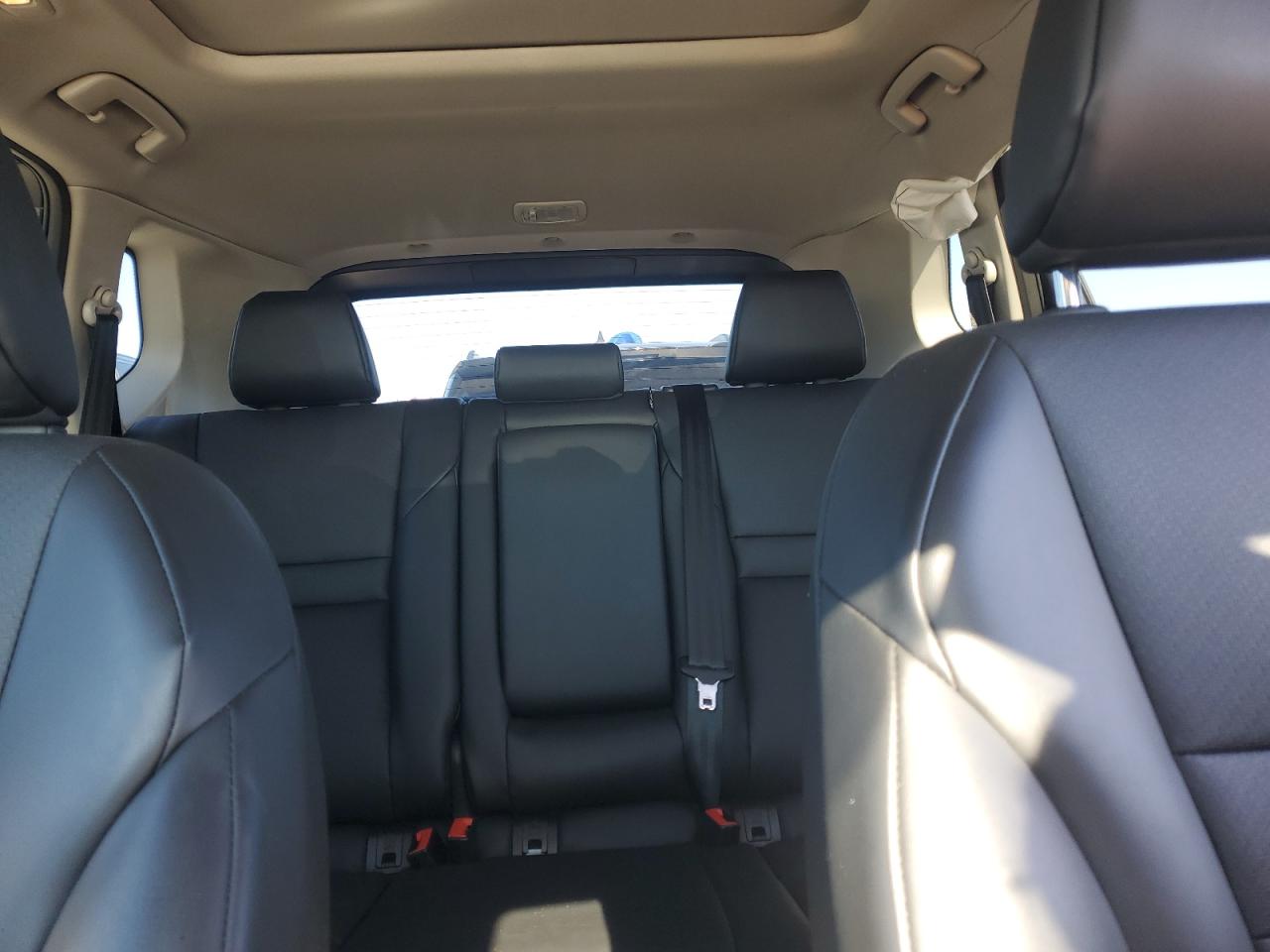 2023 Nissan Rogue - Image 10