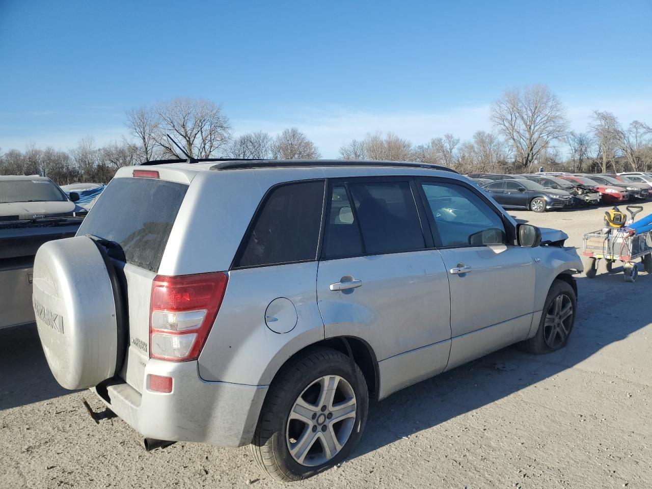 2007 Suzuki Grand Vitara - Image 3