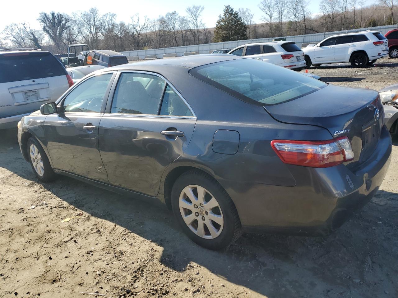 2009 Toyota Camry - Image 2