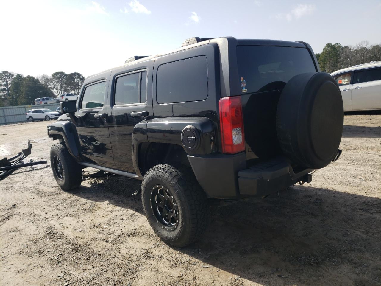 2006 Hummer H3 - Image 2