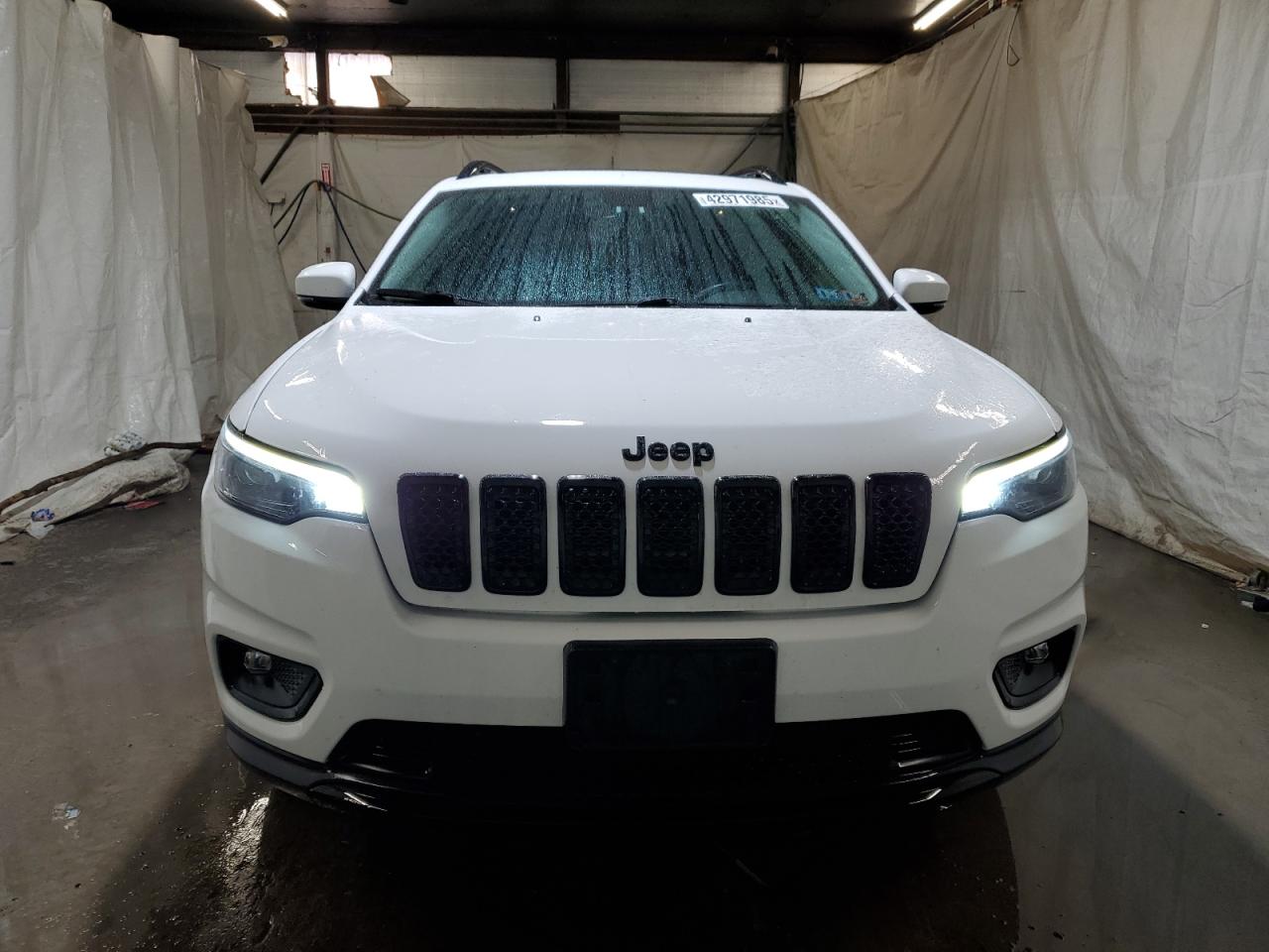 2019 Jeep Grand Cherokee - Image 5