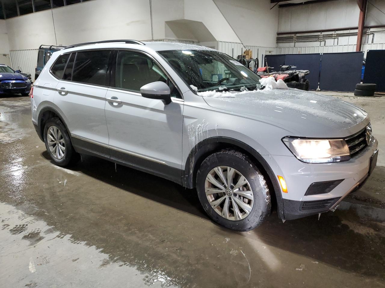 2018 Volkswagen Tiguan - Image 4