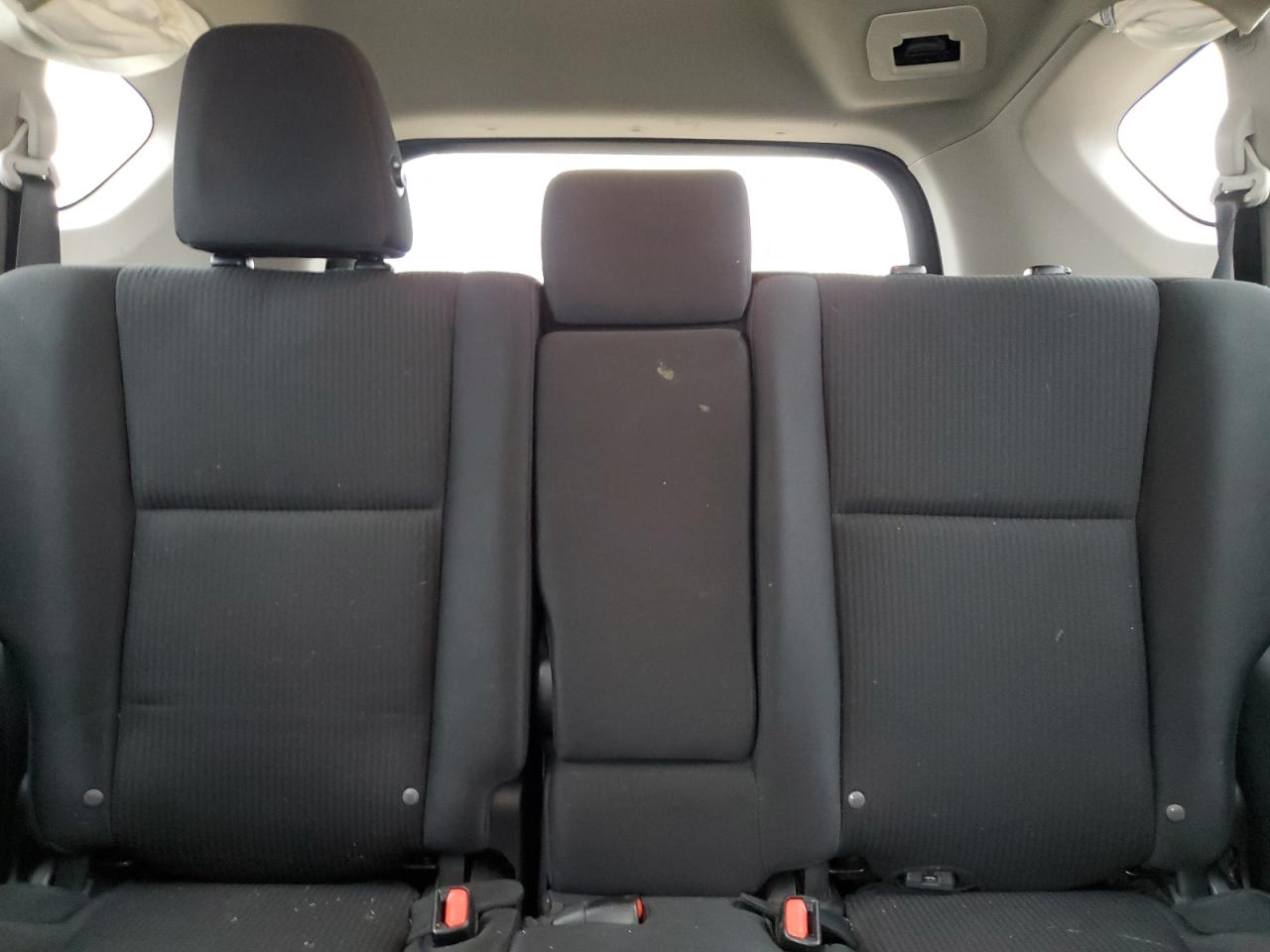2018 Toyota RAV 4 - Image 10