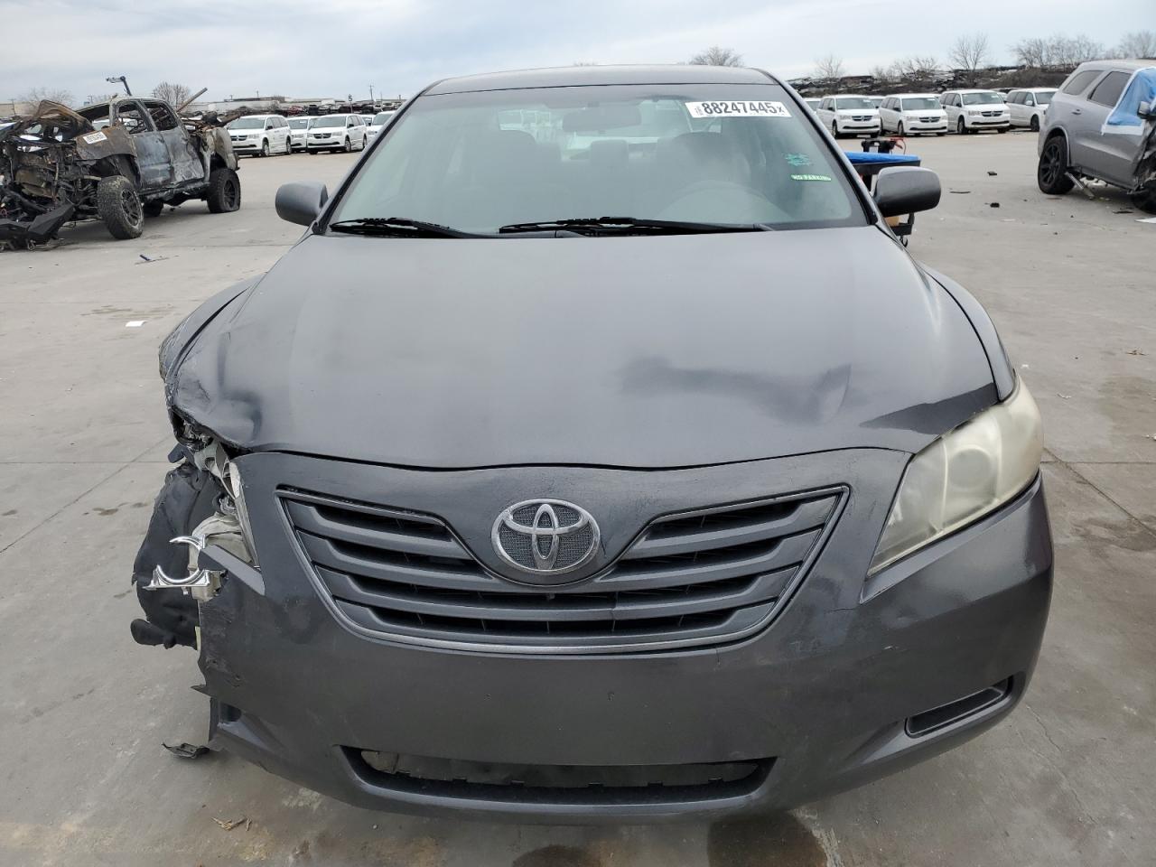2011 Toyota Camry - Image 5