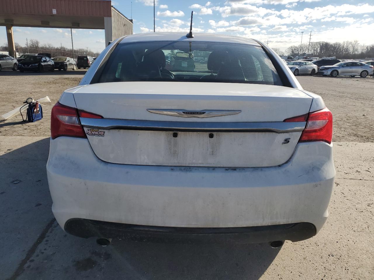 2013 Chrysler 200 - Image 6