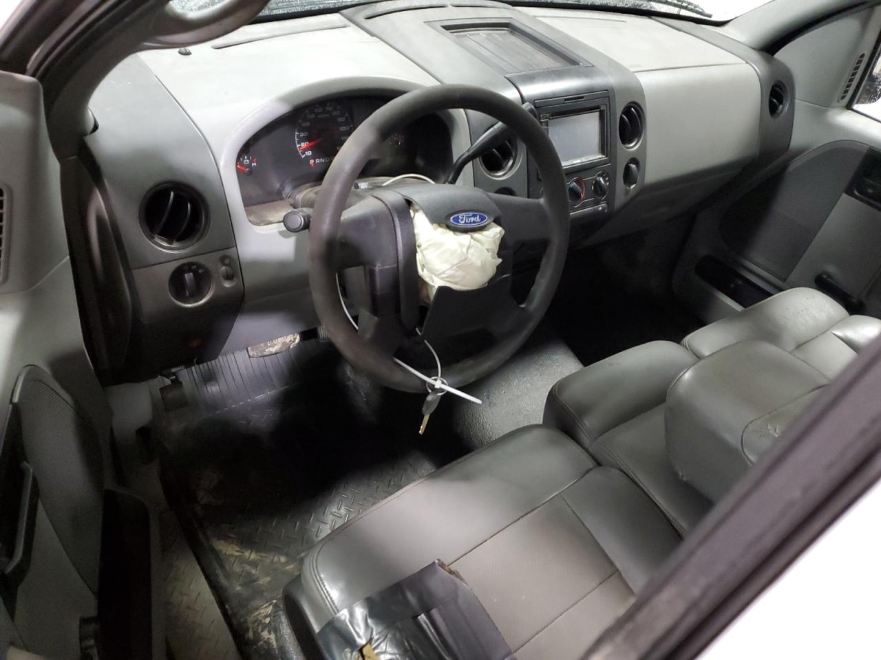 2006 Ford F-150 - Image 8