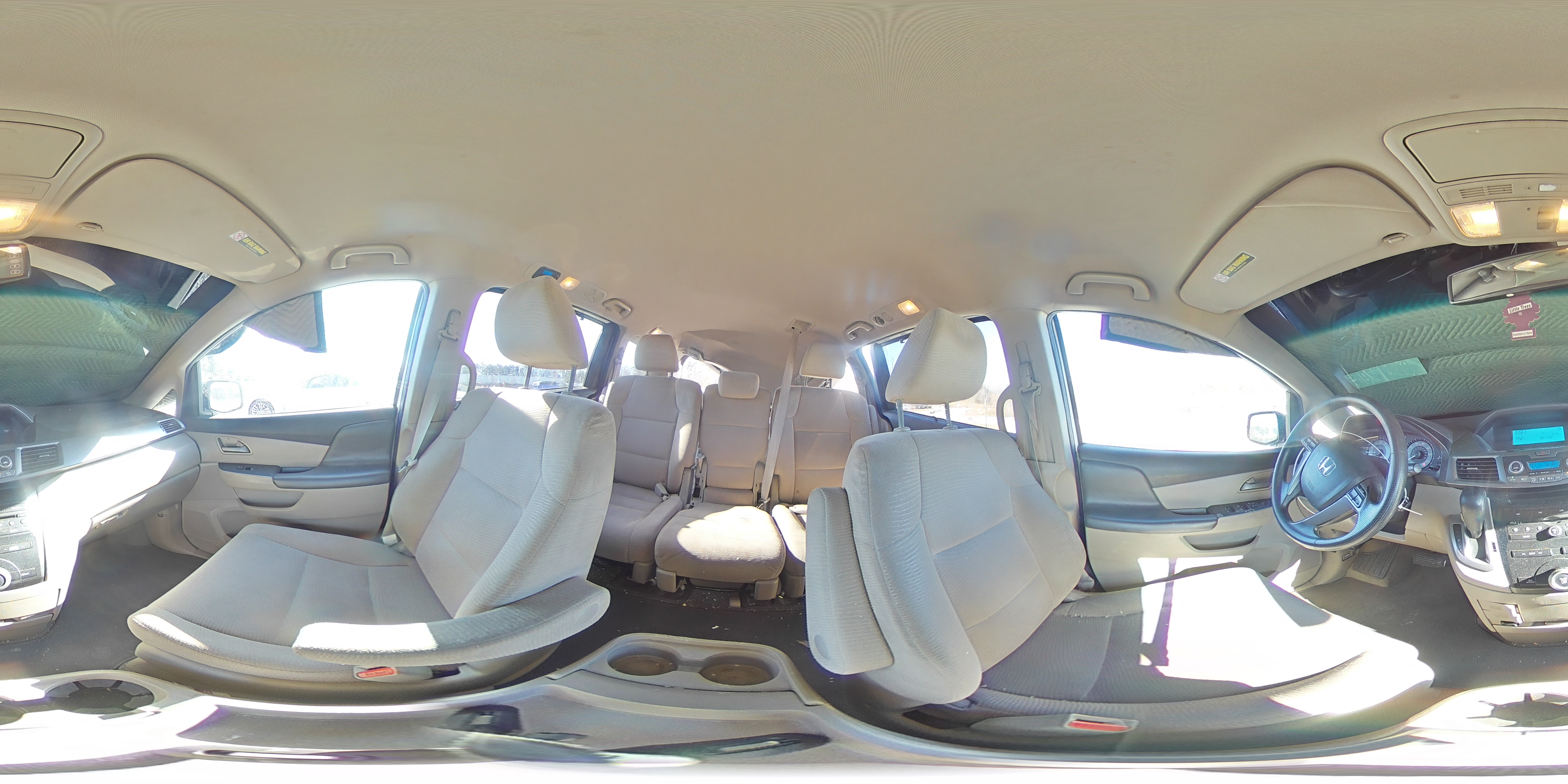 2011 Honda Odyssey - Image 14