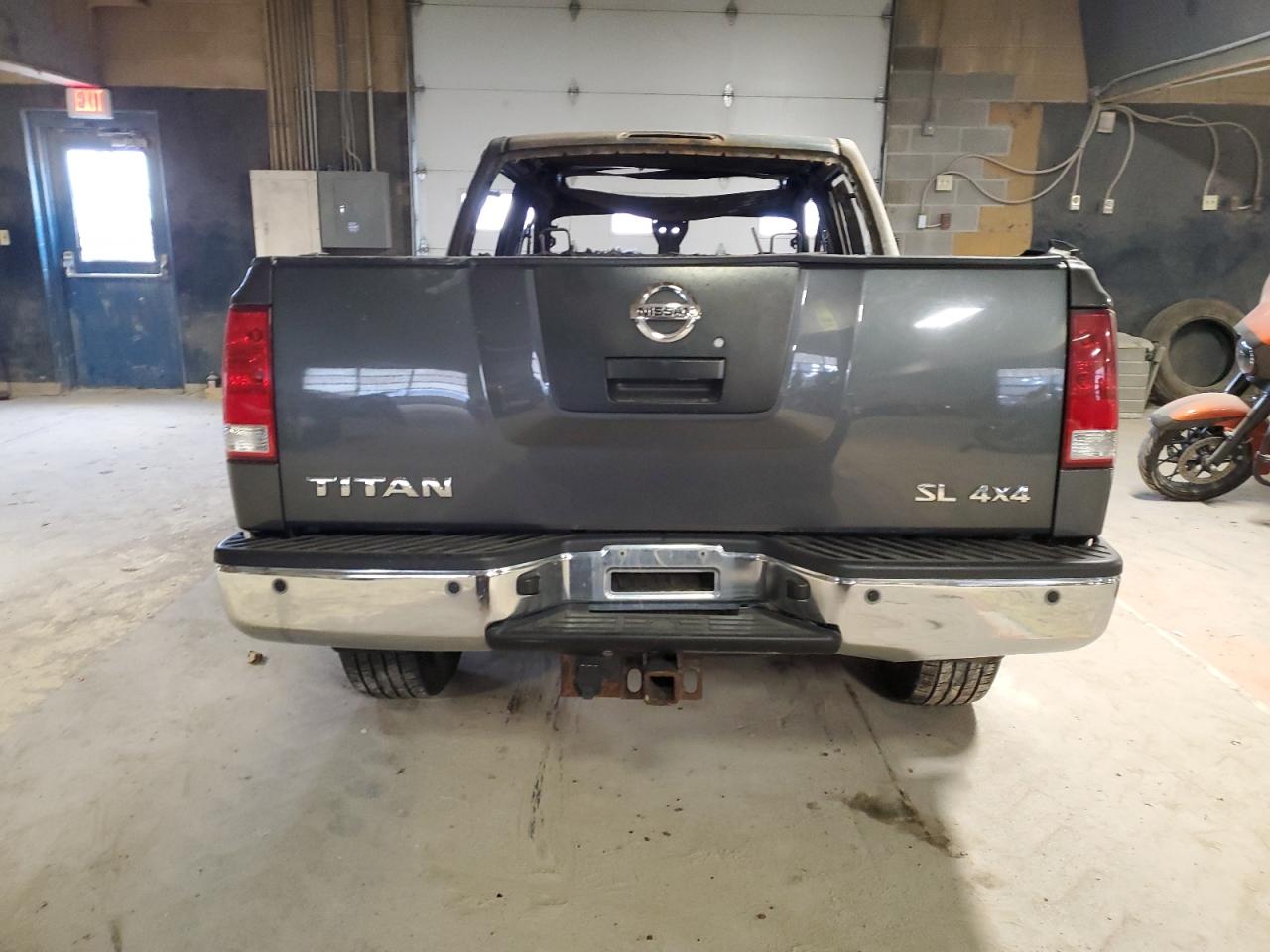 2012 Nissan Titan - Image 6