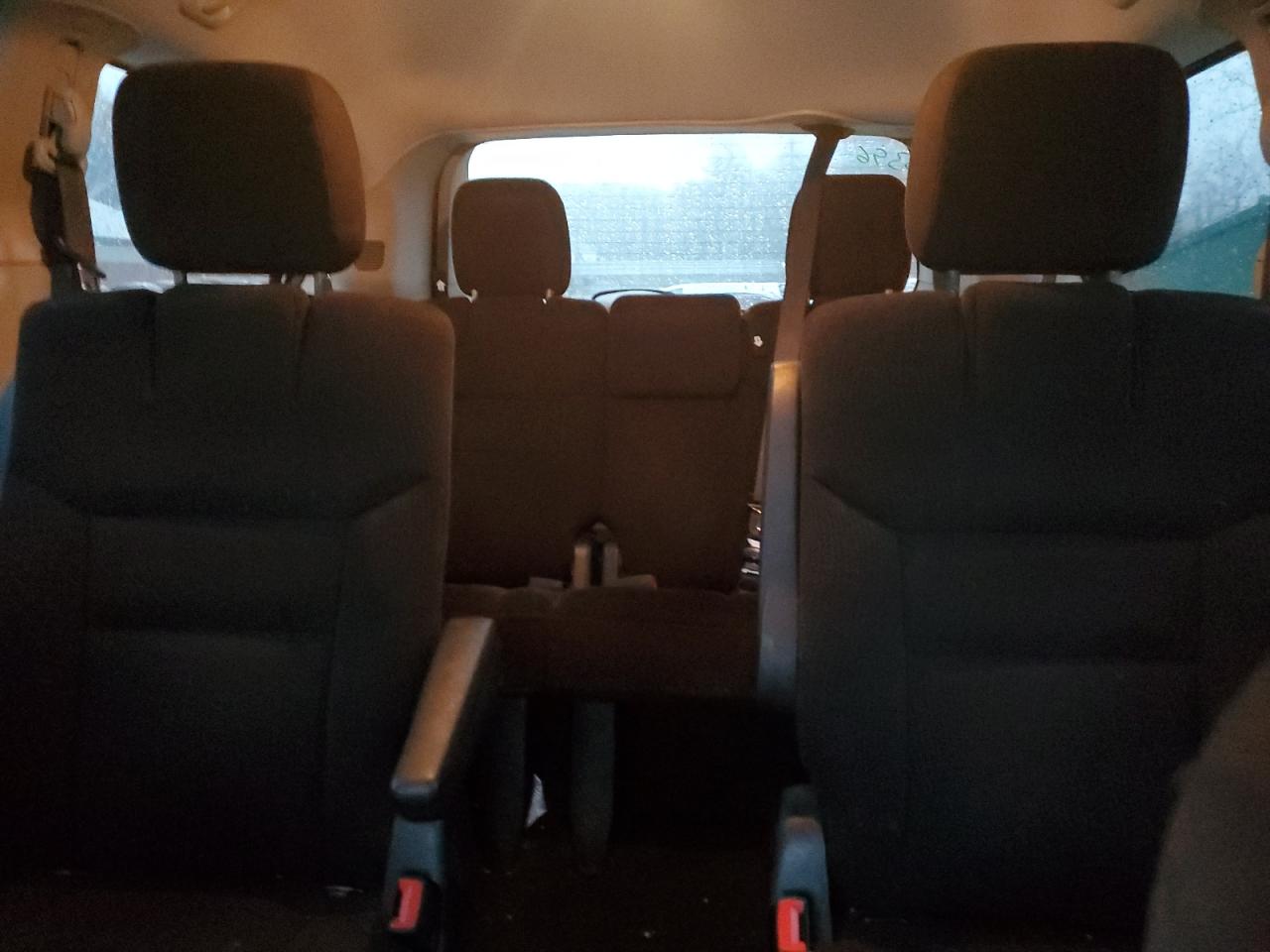 2014 Dodge Caravan - Image 10