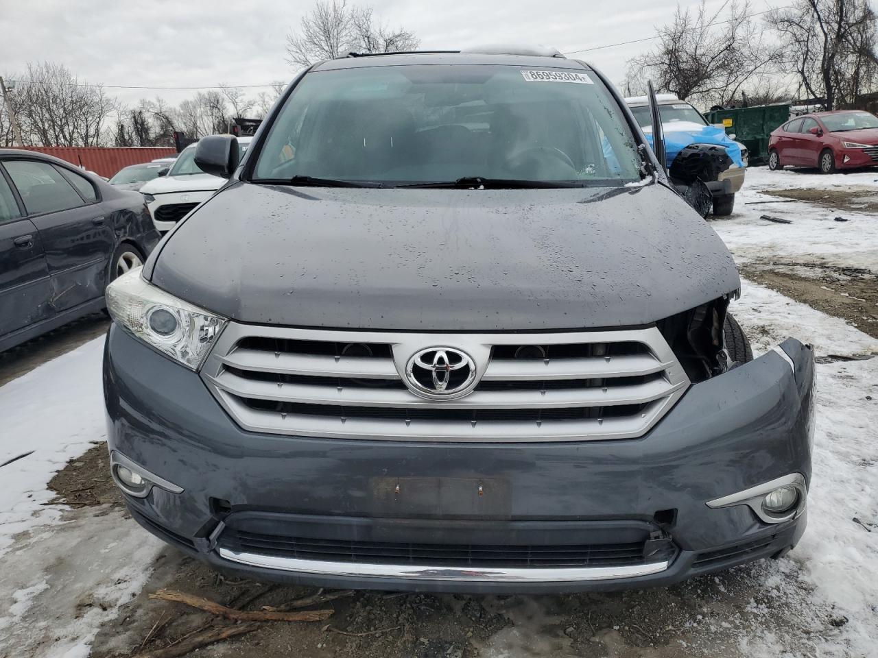 2012 Toyota Highlander - Image 5