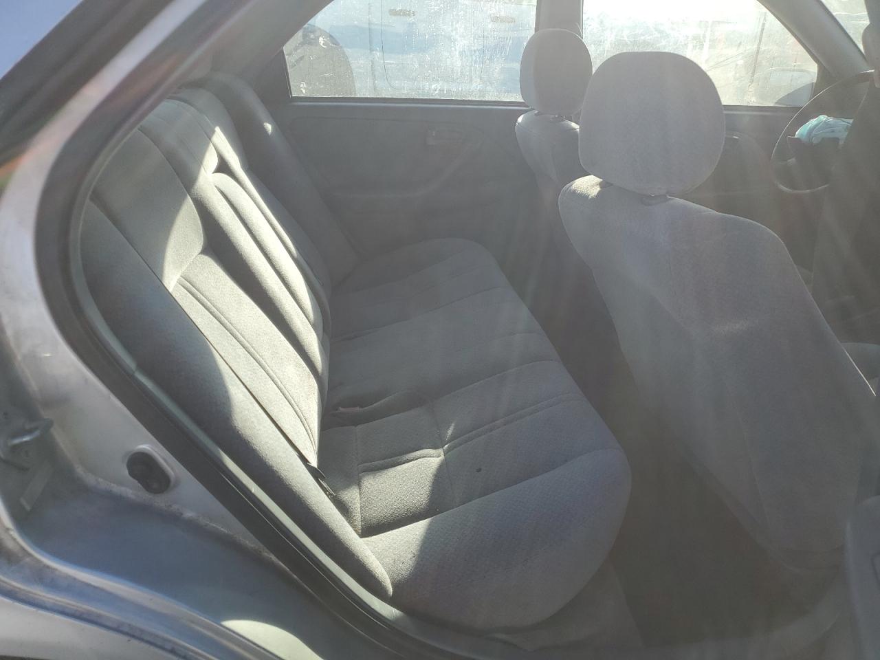 2001 Toyota Camry - Image 10