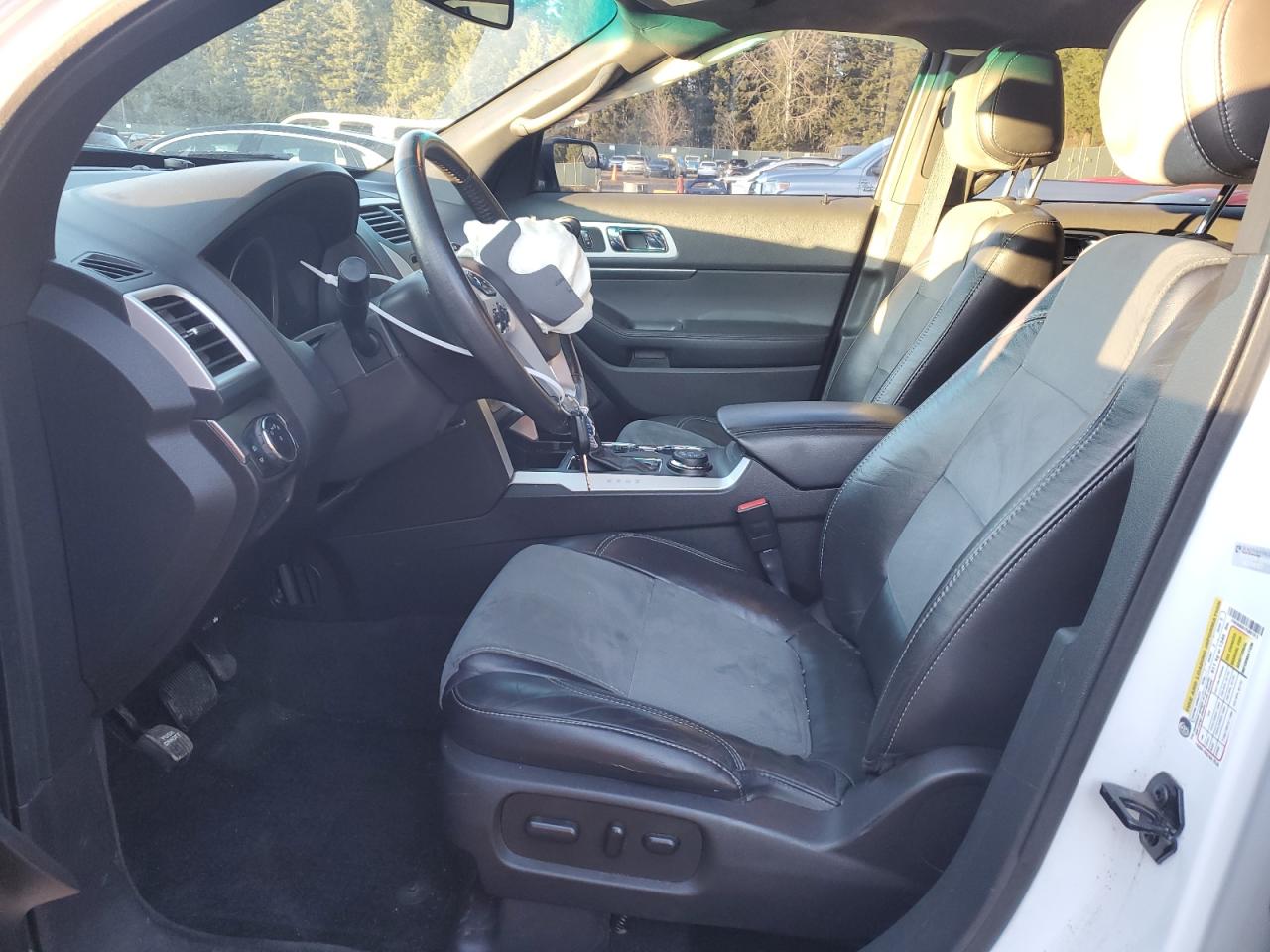 2015 Ford Explorer - Image 7