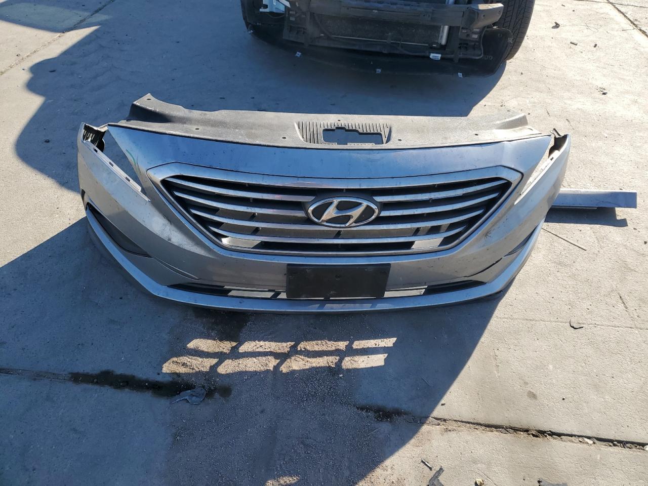 2016 Hyundai Sonata - Image 12