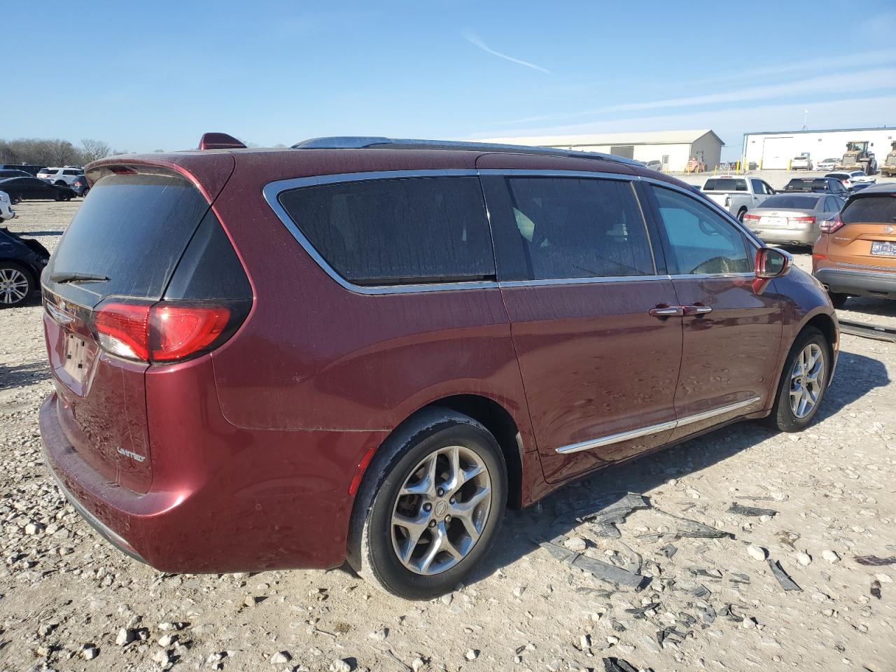 VIN 2C4RC1GG6HR531258 2017 CHRYSLER PACIFICA no.3