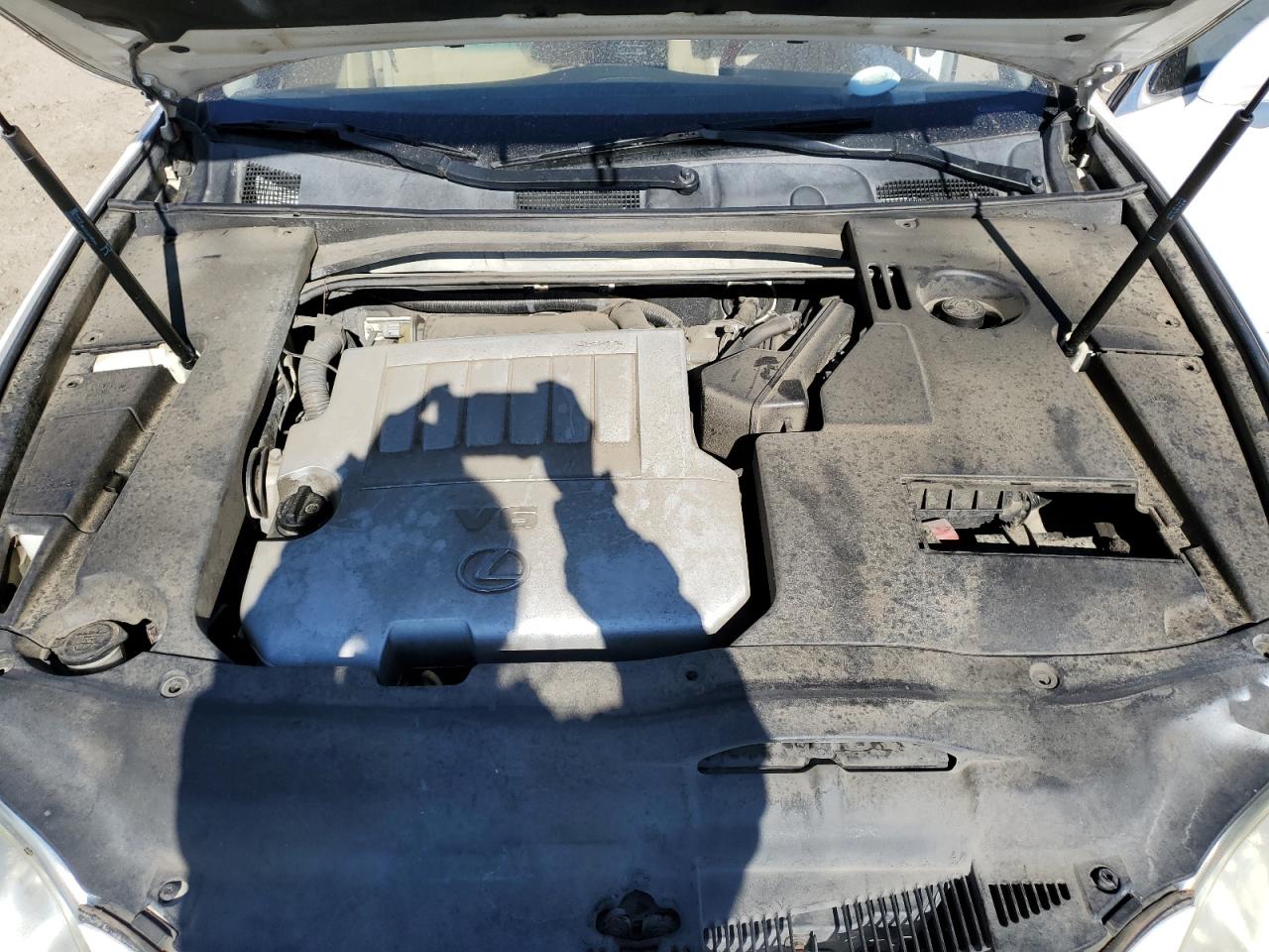 2009 Lexus ES - Image 12