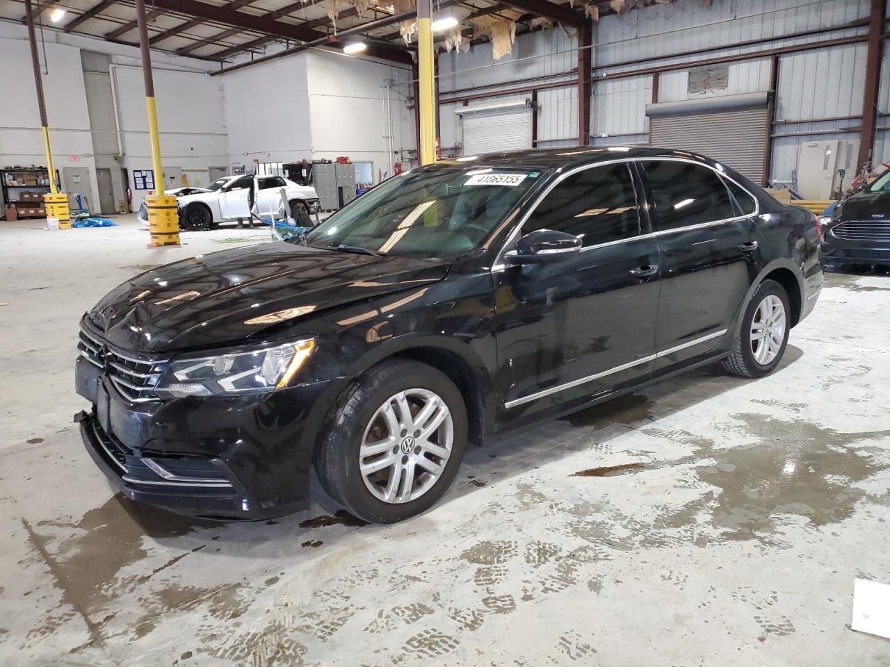 2016 Volkswagen Passat - Image 1