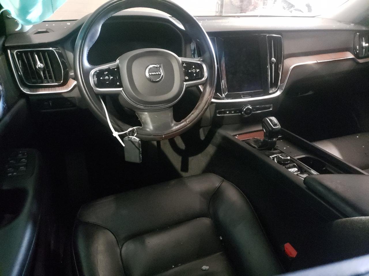 2021 Volvo S60 - Image 8