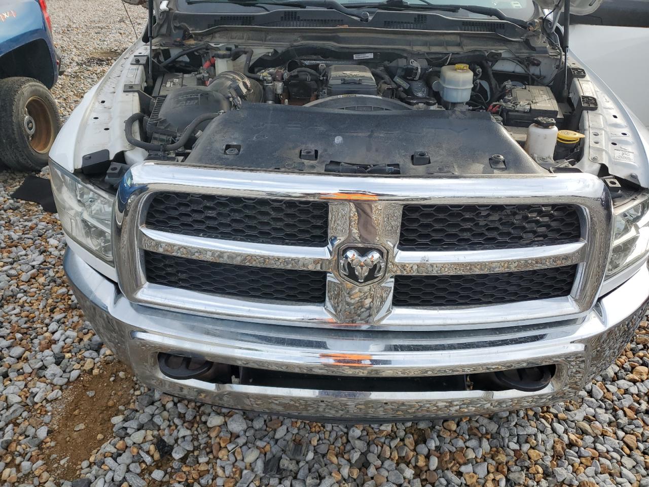 2017 RAM 2500 - Image 11