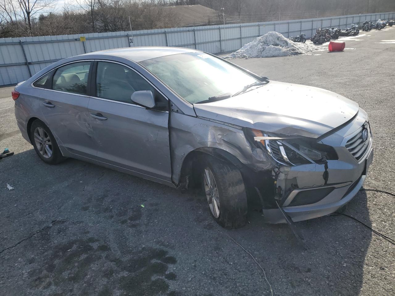 2017 Hyundai Sonata - Image 4