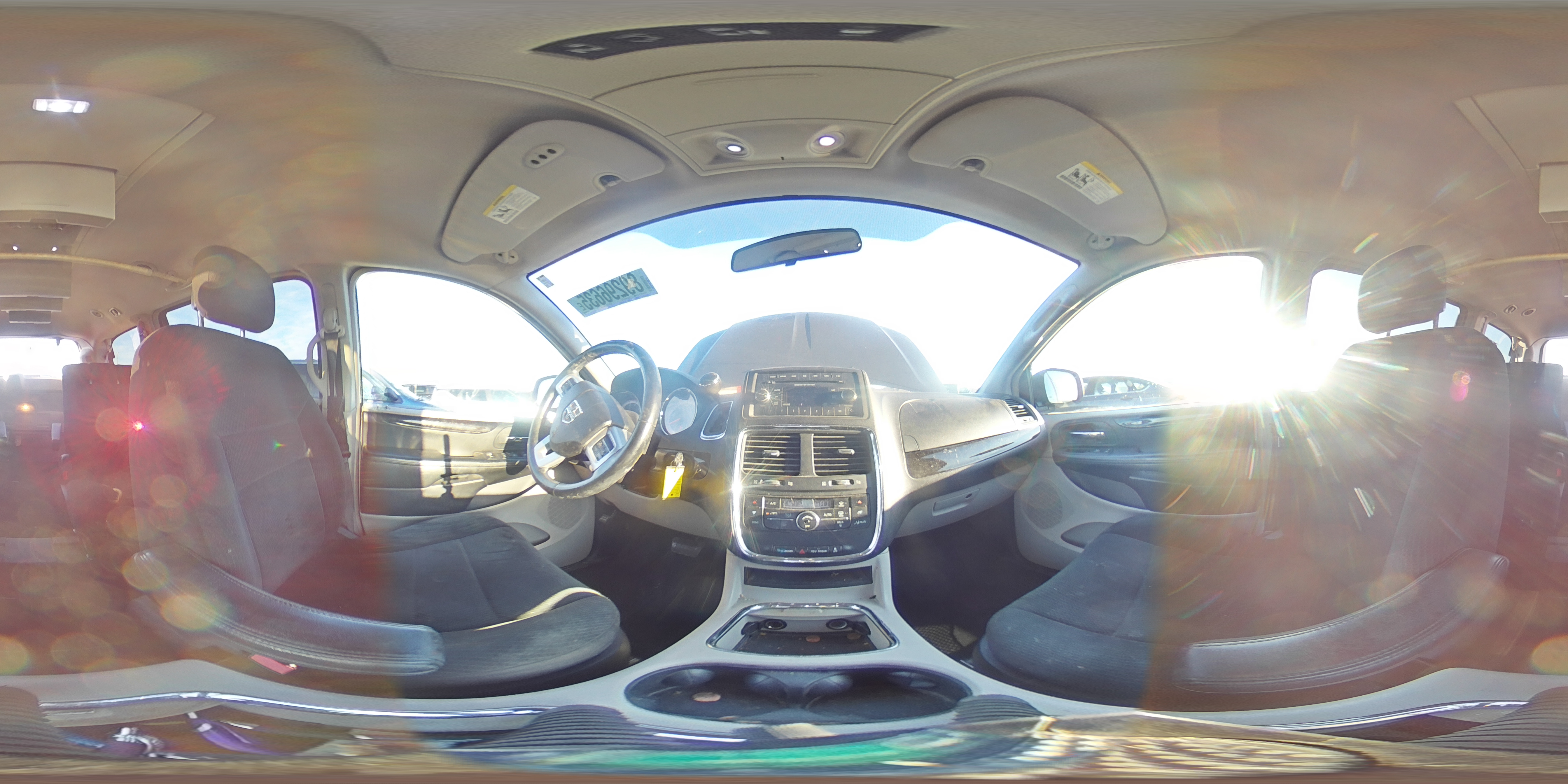 2012 Dodge Caravan - Image 15