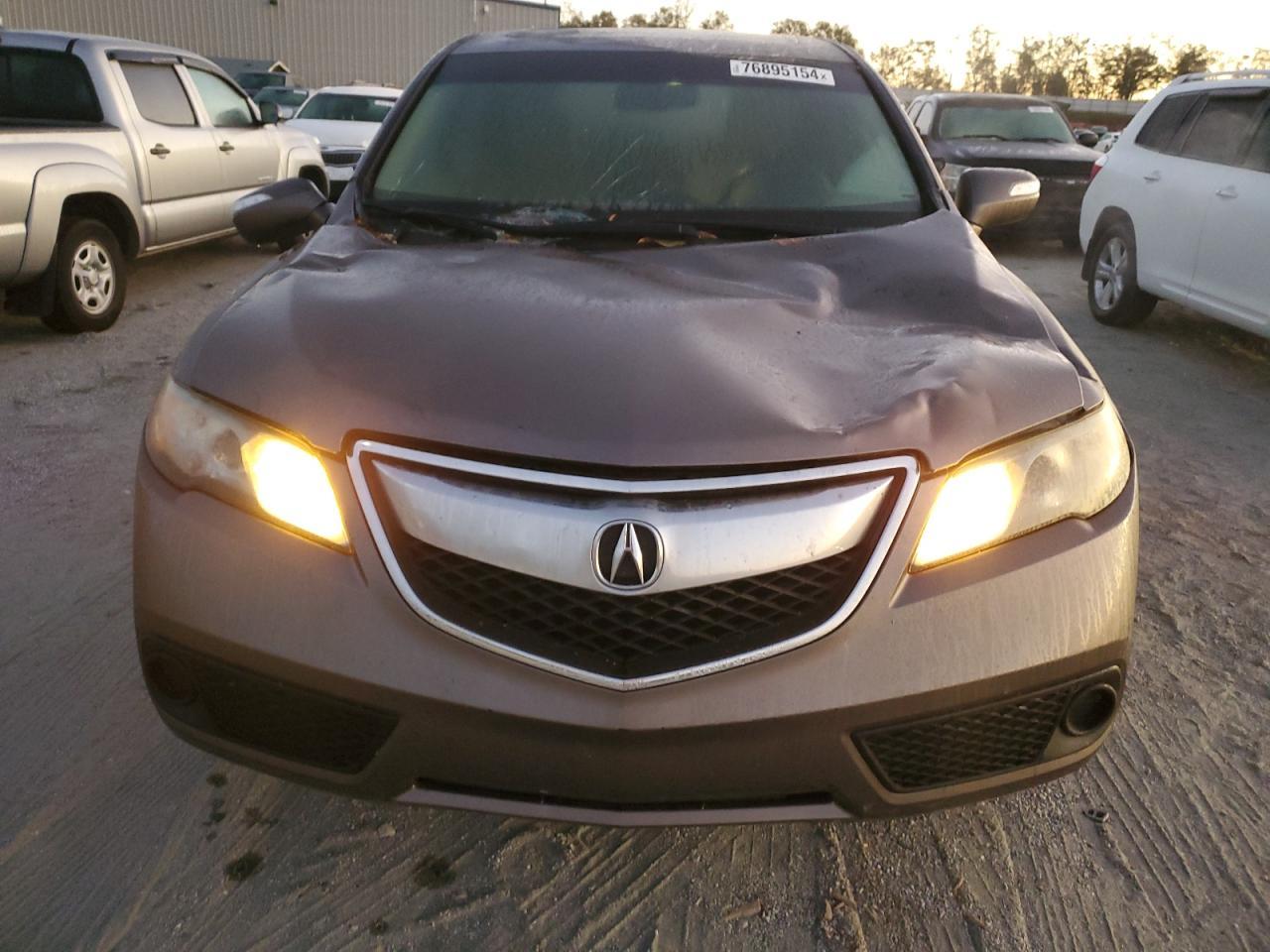 VIN 5J8TB3H37DL014281 2013 ACURA RDX no.5