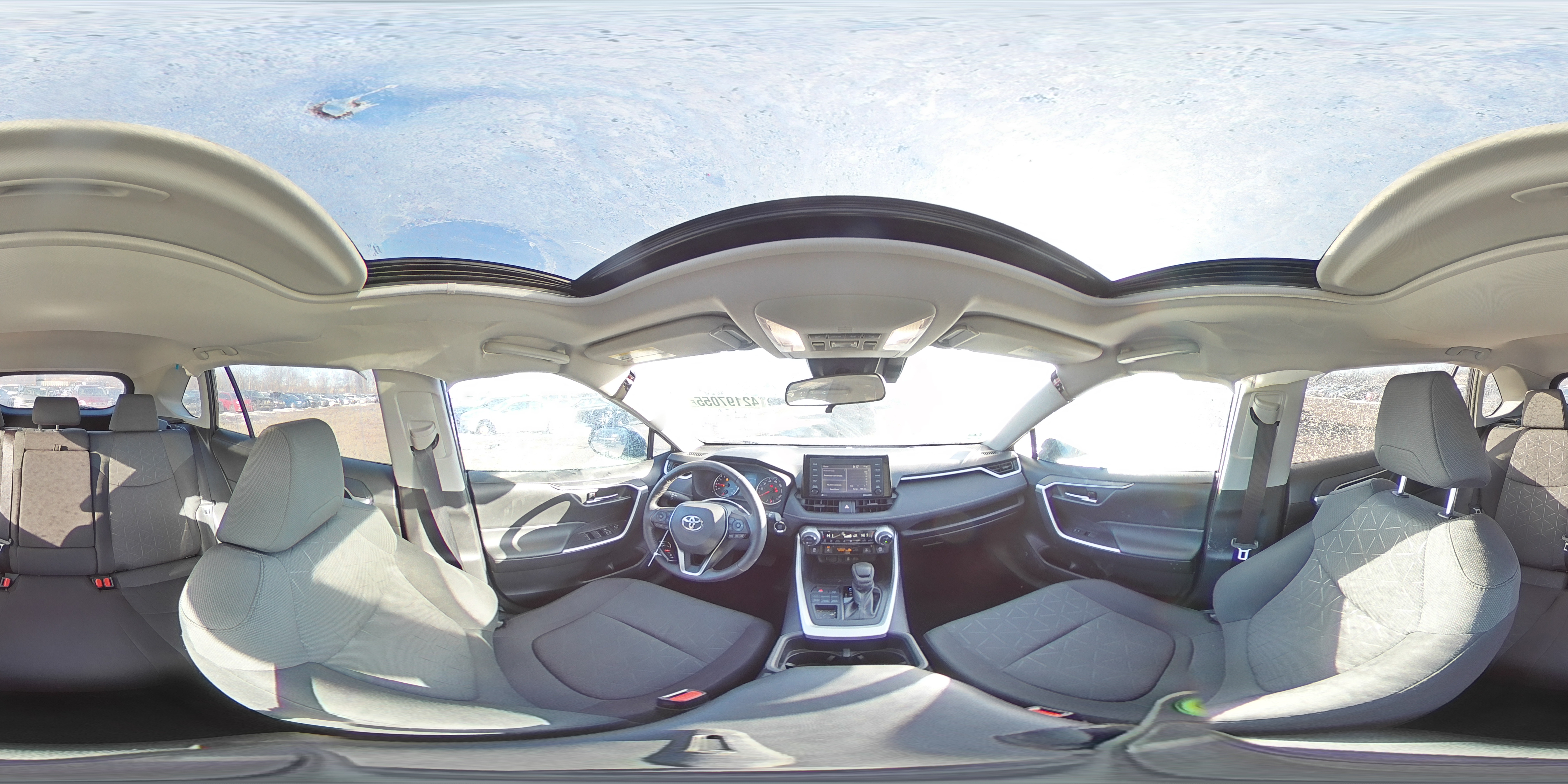 2022 Toyota RAV 4 - Image 13
