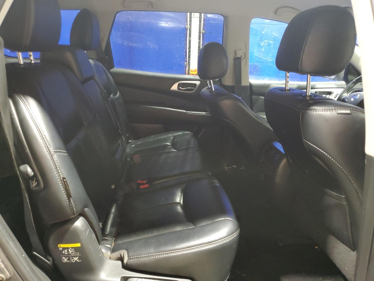 2018 Nissan Pathfinder S VIN: 5N1DR2MM0JC608323 Lot: 88467275