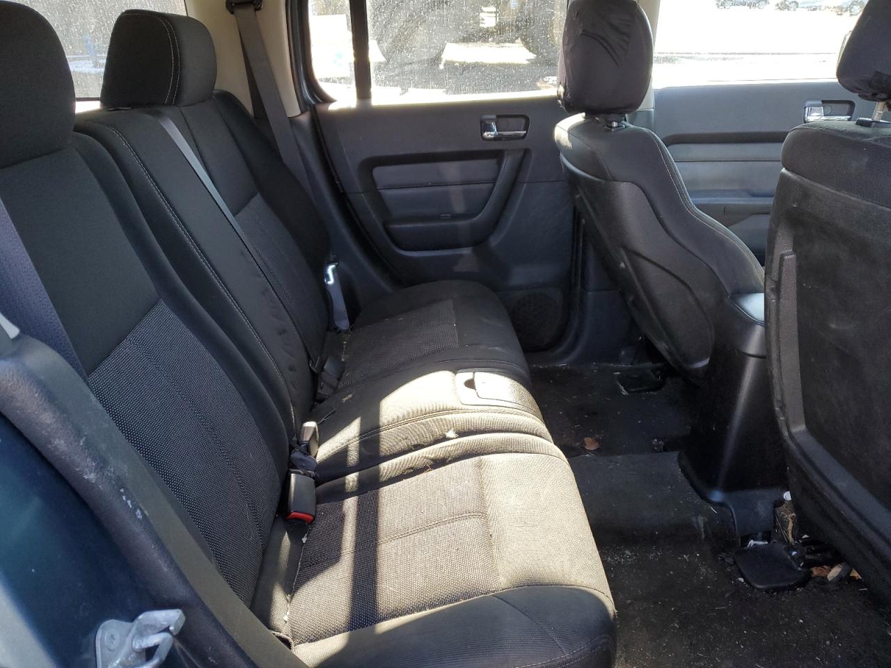 2007 Hummer H3 - Image 11