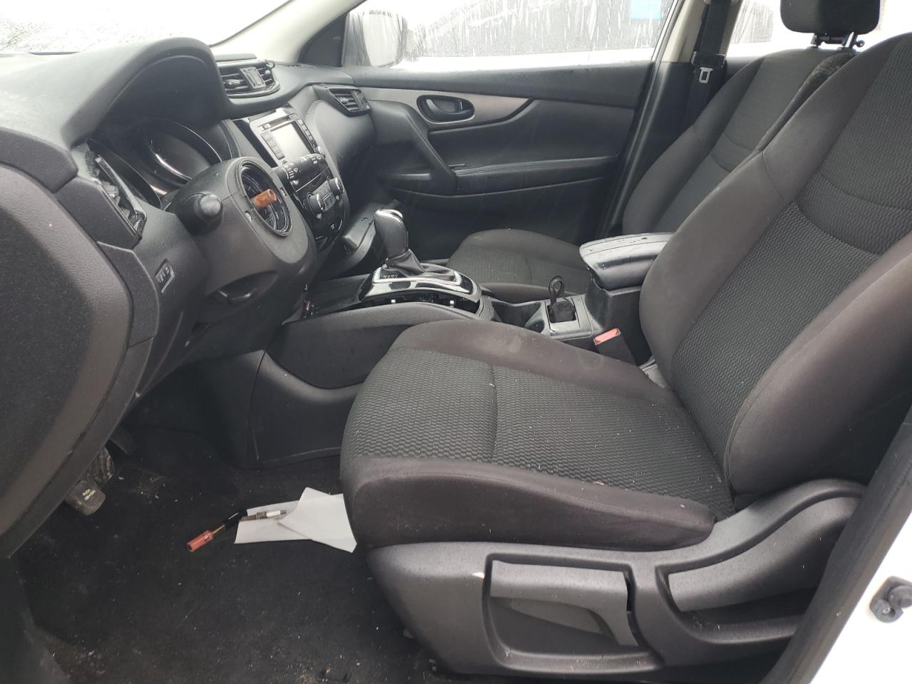 2019 Nissan Rogue - Image 7