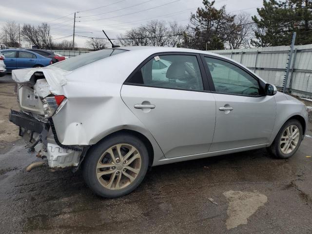 Седаны KIA FORTE 2012 Серебристый