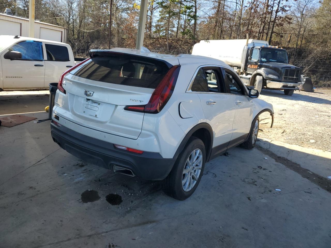2021 Cadillac XT4 - Image 3
