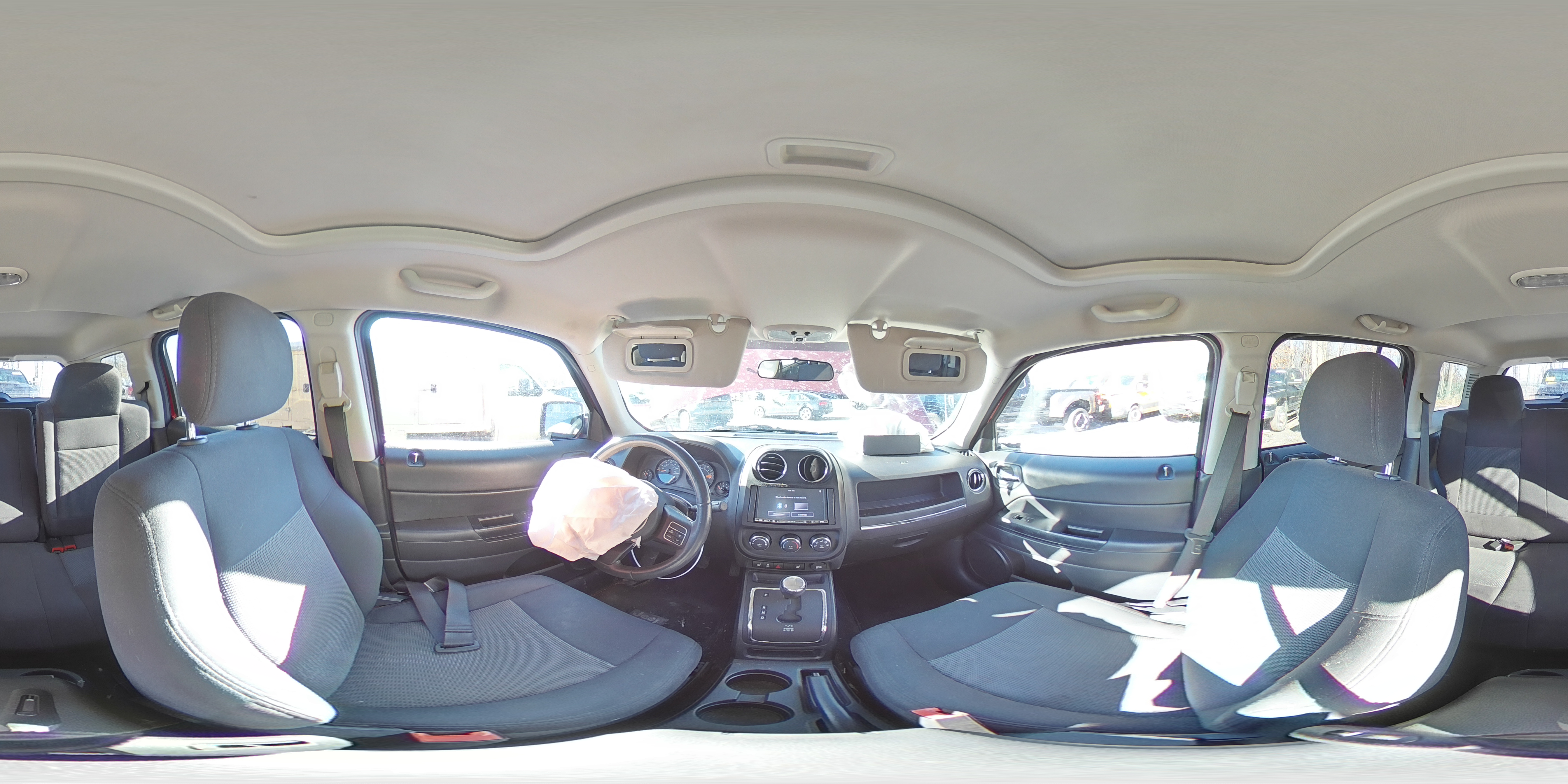 2014 Jeep Liberty (Patriot) - Image 14