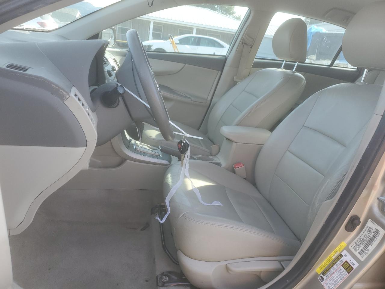 2010 Toyota Corolla - Image 7